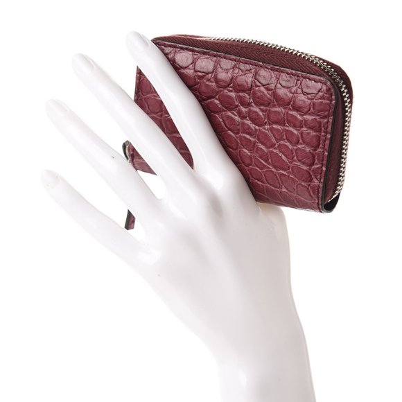 Gucci Crocodile Zip Around Card Case in Cherry Red - Picture 9 of 9